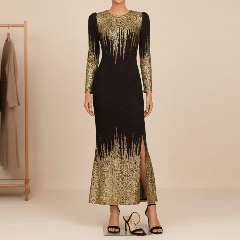 Elegante fishtail jurk met metallic afwerking.