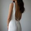 Elegante Backless A-lijn Jurk met Klokmouwen